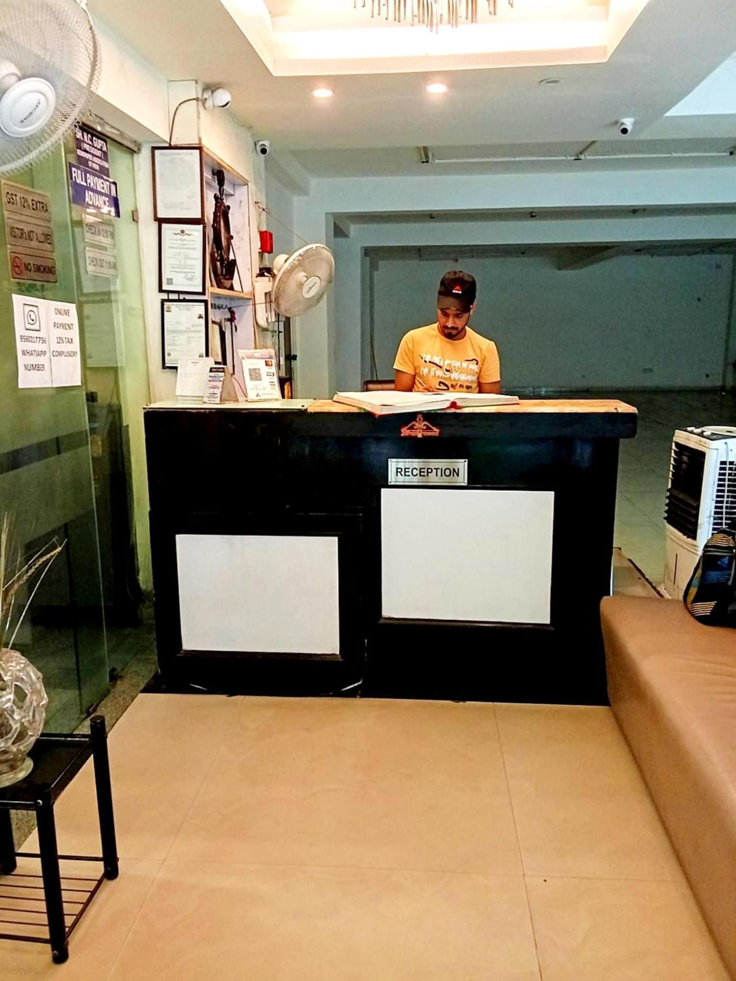 Grand In - Paschim Vihar 4* New Delhi